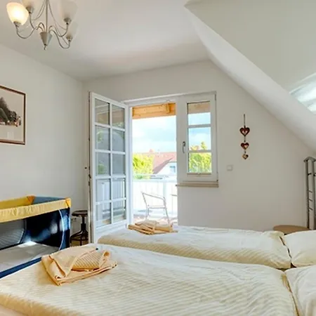 Haus Admiral Holiday home Zingst